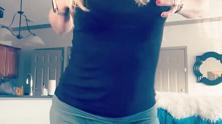 Lisa blonde